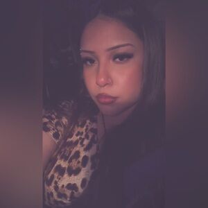 Meet your Posher, Ana